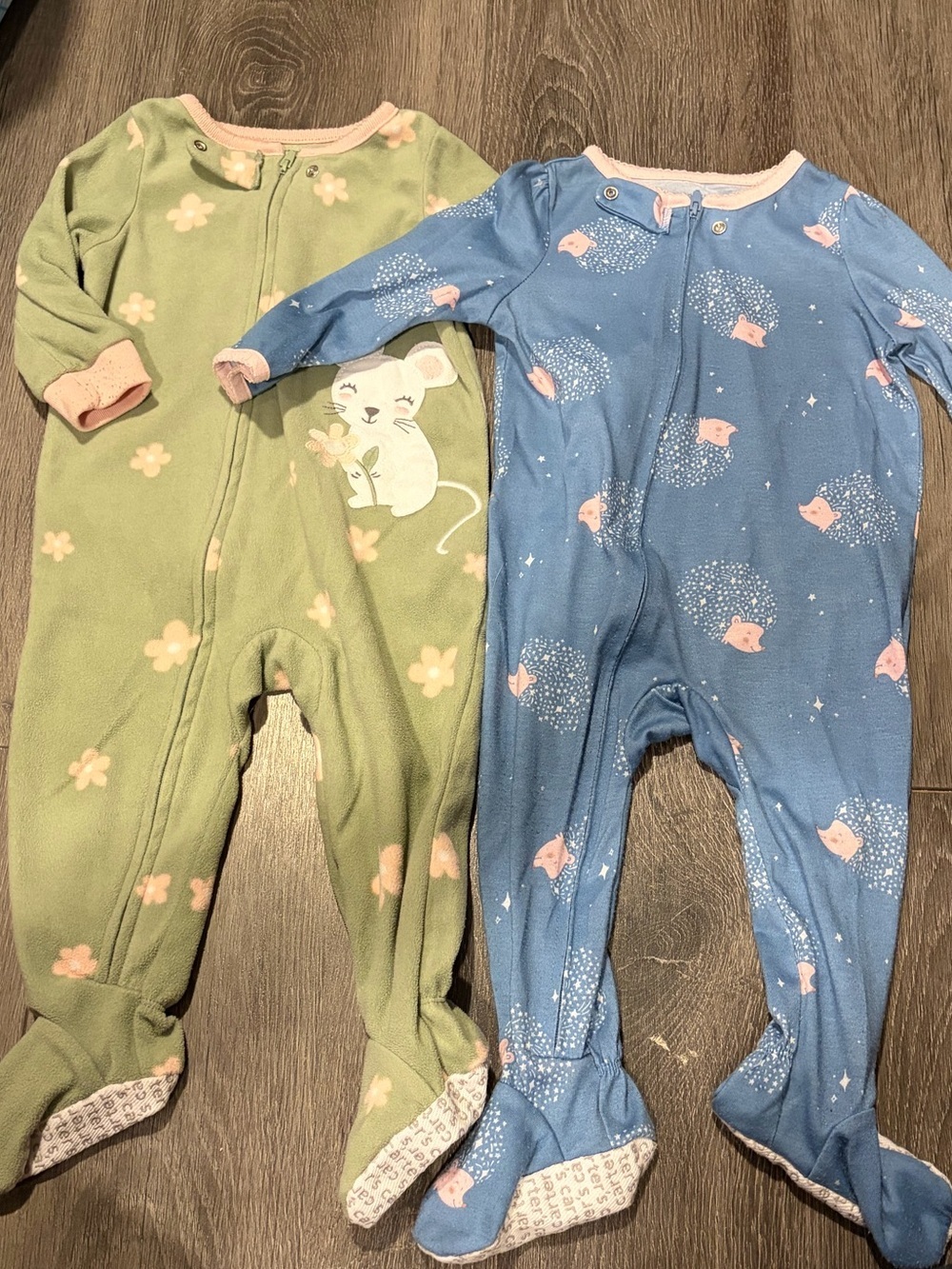 Carter’s Girl 12m Longsleeve Footie Pajamas Bundle of 2